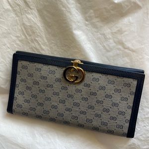 Gucci wallet